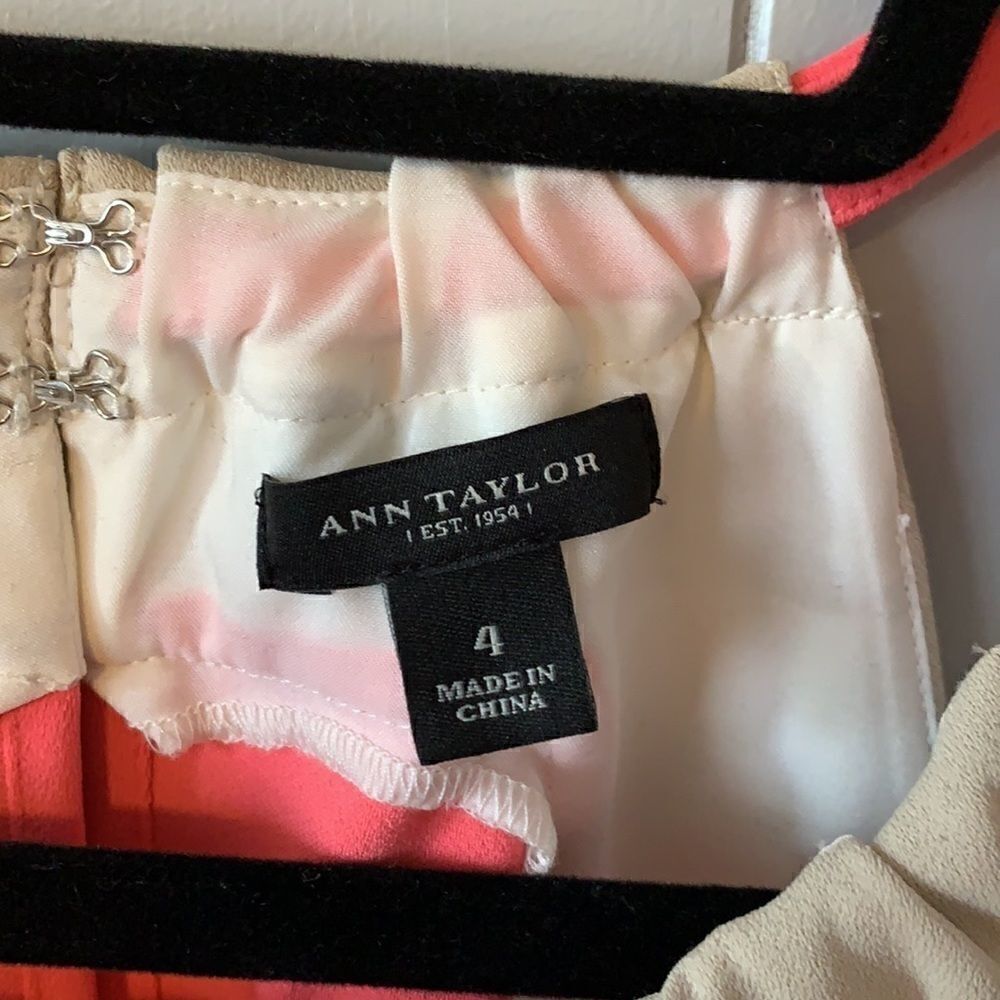 Ann Taylor Pink/Tan/Cream Dress Size 4 - Picture 2 of 4